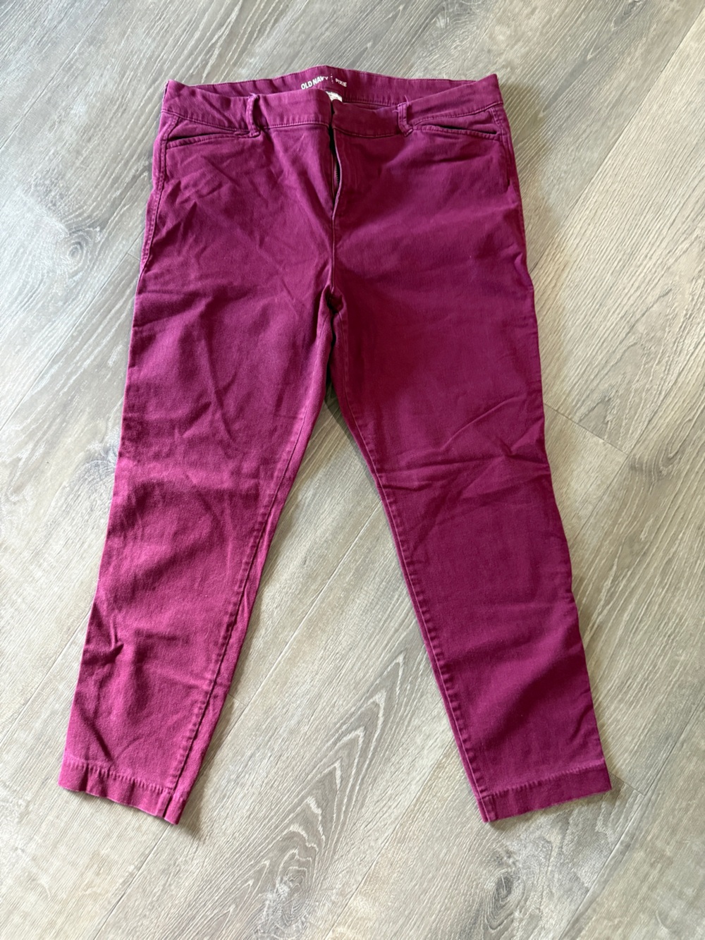 Old Navy Women's Wine Pixie Chinos